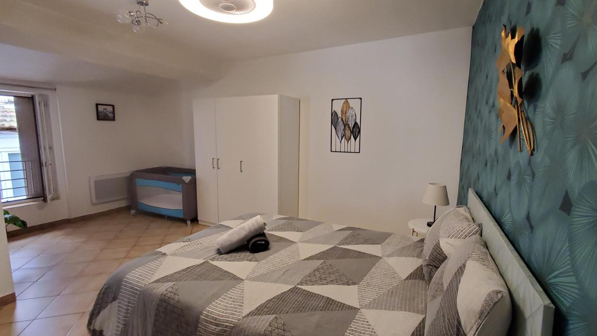 Republique Centre Apartment *