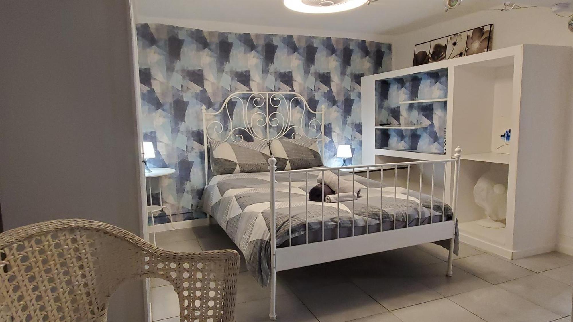 Republique Centre Apartment